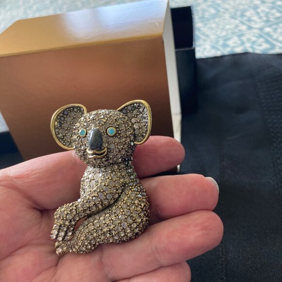 Heidi Daus King Koala Brooch - Picture 9 of 10